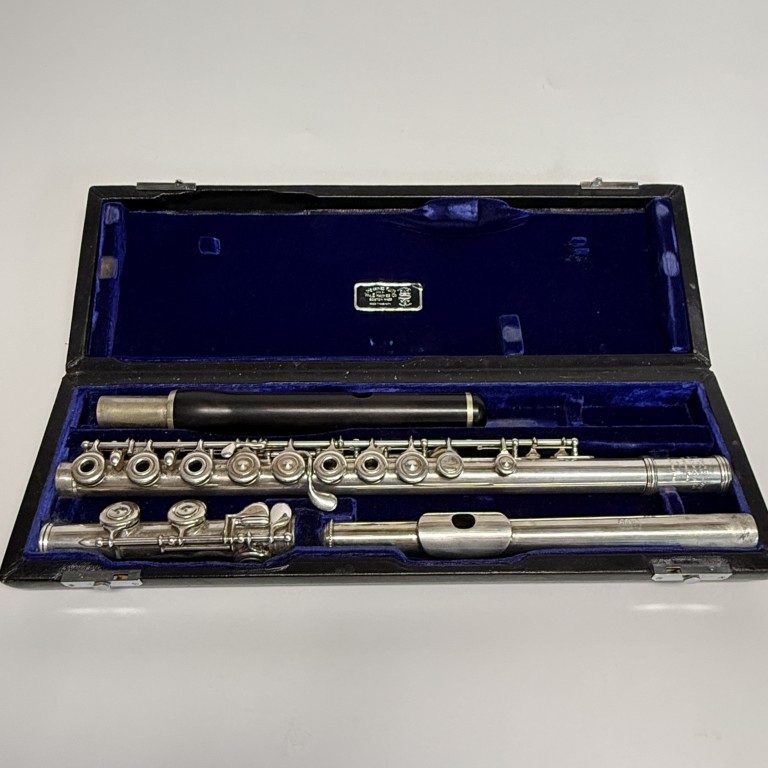 Haynes Custom “Deveau” Handmade Flute with Genadilla Wood Head Joint